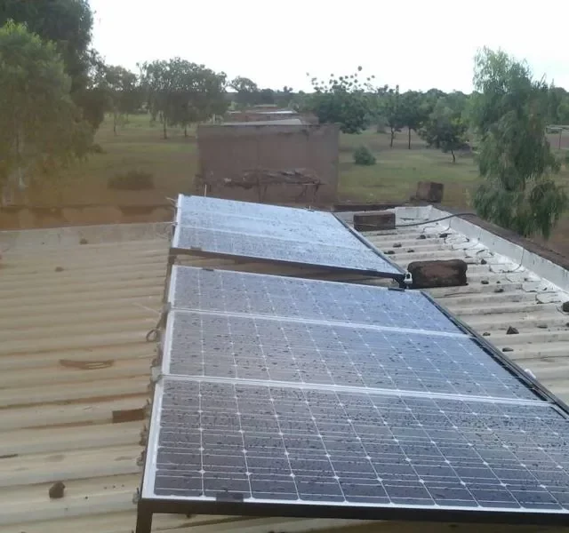 villy_Solarmodule-auf-Dach